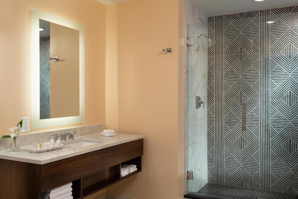 King Room interior